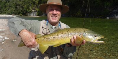 Andy Baxter w 6 lb